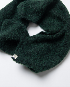 Cuello en tejido bouclé reciclado Verde Botella 35CUBU731