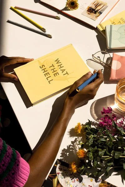 Libreta vintage Sass con bolígrafo - What the Shell