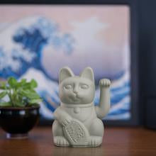 Gato de la suerte blanco